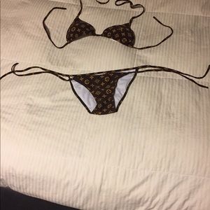 LV bikini